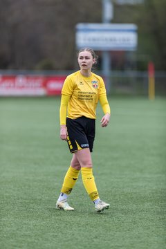 Bild 433 - F SSC Hagen Ahrensburg - SV Frisia Risum-Lindholm : Ergebnis: 1:2